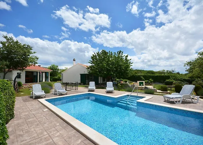 Holiday home Home, Bozic *